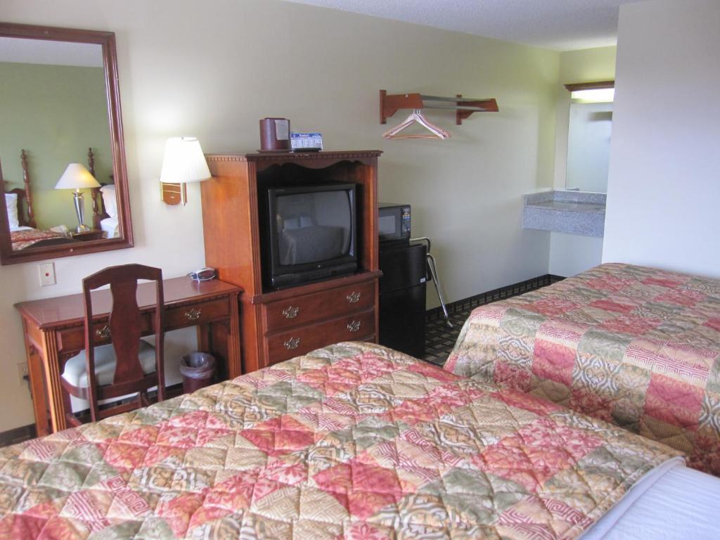 Hospitality Inn Bowmansville Номер фото
